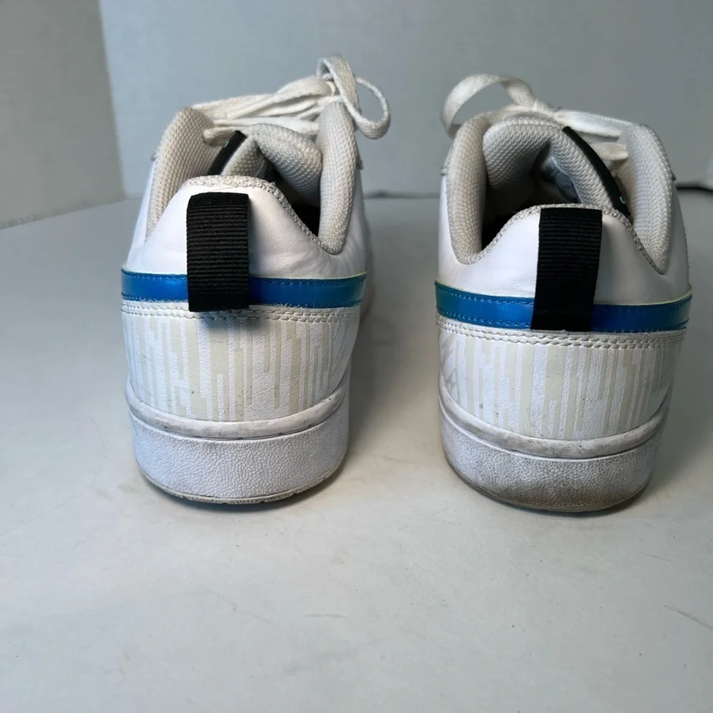 Nike Big Kids Court Borough 2 SE Casual Sneakers